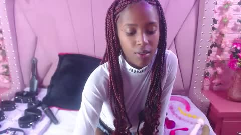 Snapshot of angeyapetite chatting on March 7, 12:23 pm Anyega online show from March 7, 12:23 pm