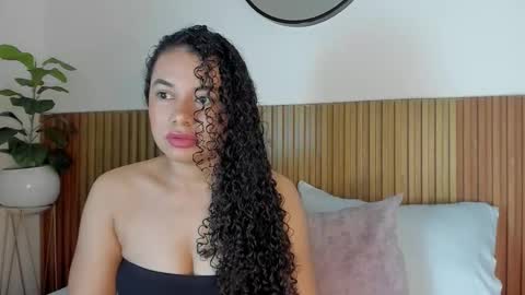Snapshot of angie_leonn chatting on September 16, 12:07 pm A N G I E online show from September 16, 12:07 pm