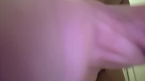 angrychicks83 online show from May 13, 4:11 am