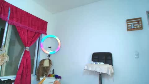 Snapshot of angye_hot chatting on February 6, 11:09 am Jovana Michell online show from February 6, 11:09 am