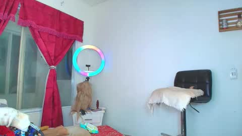 Snapshot of angye_hot chatting on October 20, 1:05 pm Jovana Michell online show from October 20, 1:05 pm