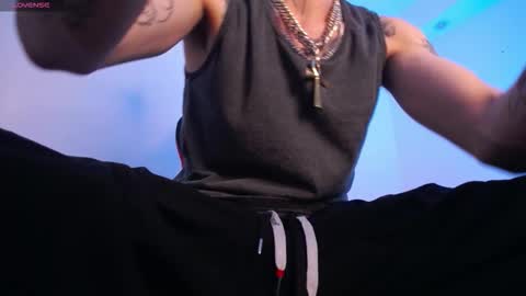 anhonymus online show from December 5, 5:17 am