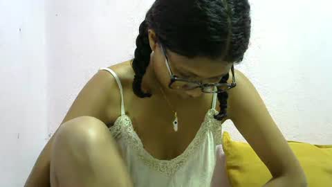 Snapshot of anielah chatting on November 1, 5:23 pm anielah online show from November 1, 5:23 pm