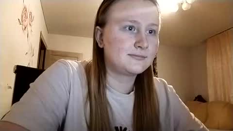 Anika online show from December 1, 2:59 pm