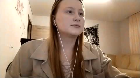 Anika online show from February 3, 6:56 pm