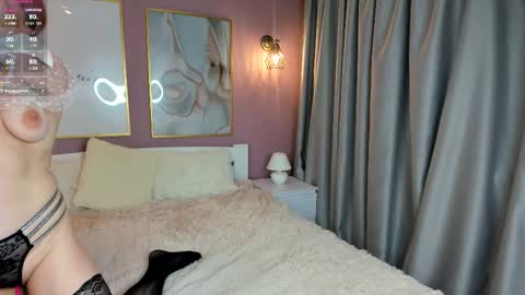 Snapshot of anita__white chatting on September 10, 8:10 pm Anita White online show from September 10, 8:10 pm