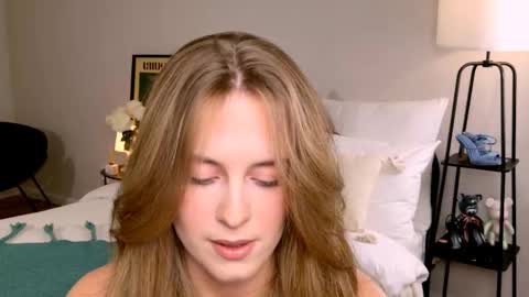 Anita online show from September 18, 1:15 pm