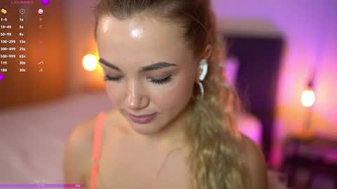 Im Anita thumb up me please its important online show from March 10, 12:07 am