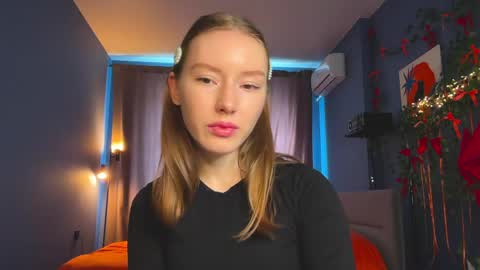 Anna online show from March 25, 7:26 am