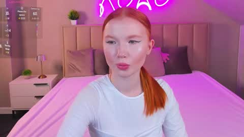 Snapshot of anna_patterson chatting on October 9, 10:32 am Anna online show from October 9, 10:32 am