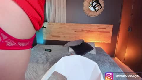 Anna online show from April 15, 3:43 am