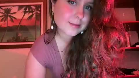 Snapshot of annabelle1614 chatting on October 16, 5:07 am Annabelle Haze online show from October 16, 5:07 am