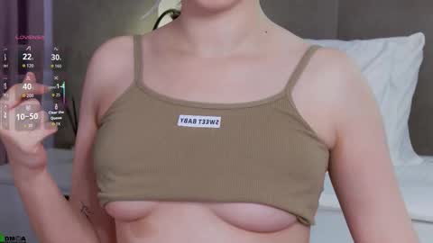 annanoir online show from October 18, 1:54 am