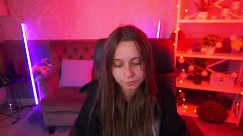 Snapshot of annapearlll chatting on October 4, 9:34 pm Anna online show from October 4, 9:34 pm