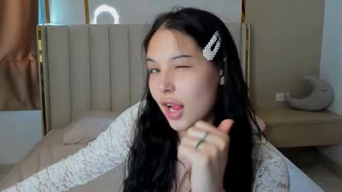 Anna online show from November 16, 7:32 am