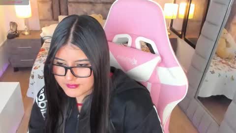 Anna online show from January 13, 12:24 pm