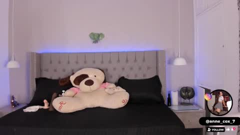 annex online show from September 18, 11:36 am