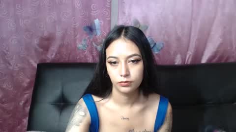 Snapshot of anne_jm chatting on January 12, 9:40 am Anne online show from January 12, 9:40 am