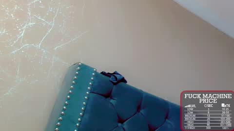       online show from November 22, 1:59 am