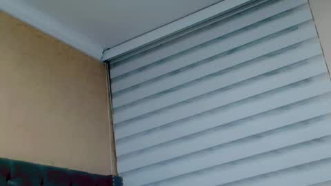       online show from February 6, 1:31 am