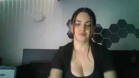annebellee69 online show from October 2, 10:08 pm