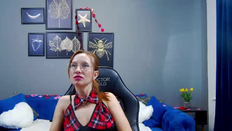 Anne online show from February 14, 8:21 am