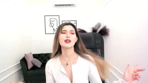 Snapshot of annetli chatting on September 29, 5:17 am annetli online show from September 29, 5:17 am