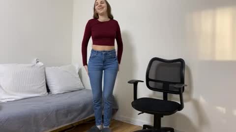 Ann  Serj online show from March 18, 1:06 pm