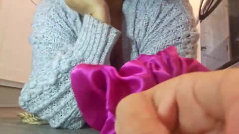 Annie23mal online show from November 19, 7:45 pm