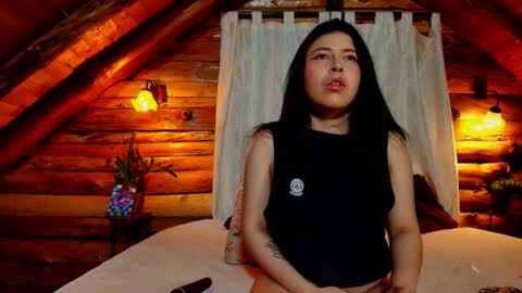 Annie online show from March 2, 10:00 am