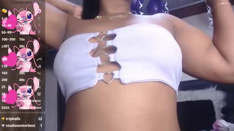 annie_scott_ online show from November 29, 10:17 pm