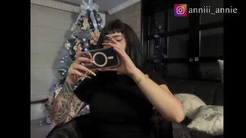 JEANNE no olvides seguirme dont forget follow me  uu online show from November 30, 1:23 am