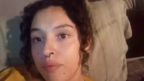 Annie  Nik online show from April 15, 7:34 am