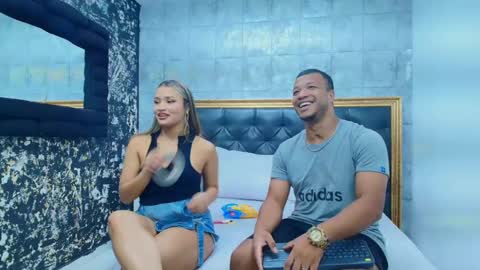 Annie and Stefan online show from March 12, 2:01 pm