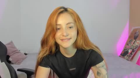 Annie online show from February 9, 11:18 pm