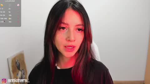 Snapshot of anniemora_ chatting on February 1, 1:34 am Annie online show from February 1, 1:34 am