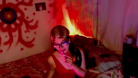 Snapshot of anniie_walker chatting on October 14, 12:02 am Annie Walker online show from October 14, 12:02 am