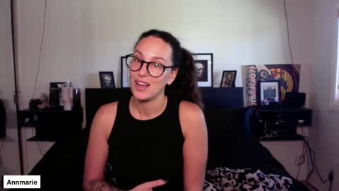 Snapshot of annmarieferrara chatting on October 17, 4:11 pm Ann online show from October 17, 4:11 pm