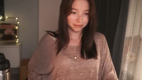 Snapshot of anntics_ chatting on October 26, 4:06 pm N  antics online show from October 26, 4:06 pm