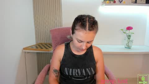 Issabela online show from April 2, 7:54 pm