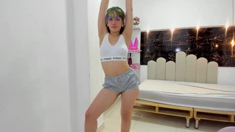 Snapshot of annyrosee chatting on September 22, 8:02 pm Anny online show from September 22, 8:02 pm