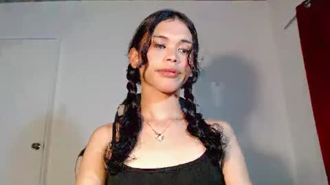 anok_yaii online show from October 23, 12:28 pm