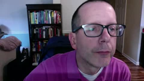 anonymousfrederick76 online show from April 9, 10:37 pm