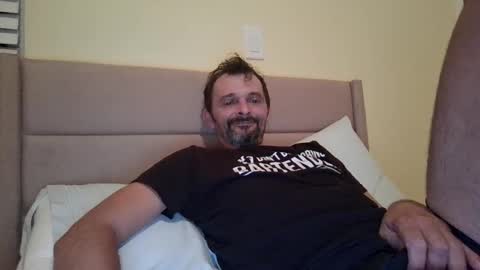 Snapshot of ansreramso chatting on September 24, 12:39 am Lower chakra online show from September 24, 12:39 am