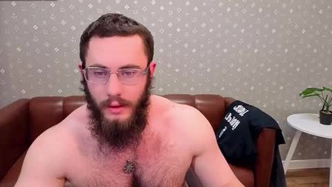 Ant online show from November 24, 9:30 am