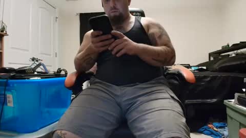 anthonygiacomazzo1 online show from December 1, 3:48 am