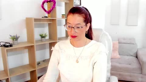 Antonella online show from October 13, 1:02 pm