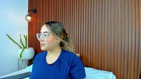 Snapshot of antonella_cutie_ chatting on March 10, 8:23 pm A N T O N E L L A online show from March 10, 8:23 pm