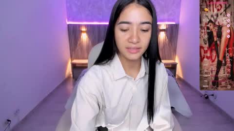 Snapshot of antonella_grayy chatting on March 5, 11:06 am Antonella Grayy online show from March 5, 11:06 am