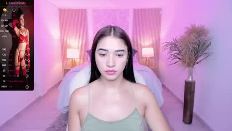 Snapshot of antonella_grayy chatting on September 22, 11:03 am Antonella Grayy online show from September 22, 11:03 am